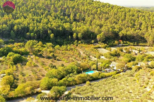 L'Isle-sur-la-Sorgue (84800) Propriété dans un lieu d'exception