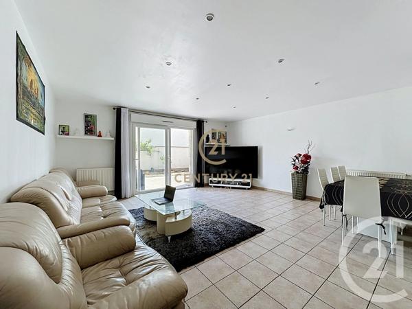 Maison à vendre  5 pièces - 117,55 m 2   GIVORS  - 69