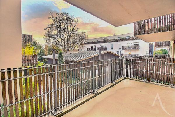 Appartement Cenon 3 pièce(s) 68 m2