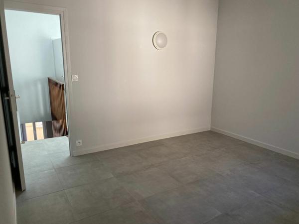 Appartement à louer    4 pièces •  Romans-sur-Isère