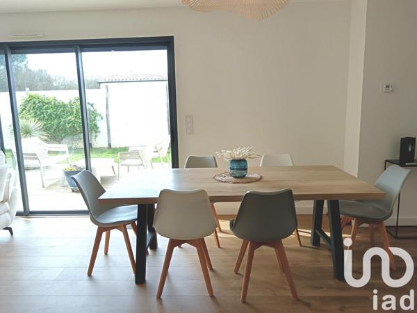 Maison à vendre 4 pièces 95 m² Ferrières