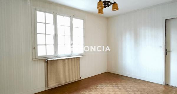 À vendre Maison 7 pièces 183 m² - Saint-pryvé-saint-mesmin 45750