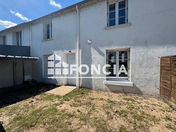 Location Appartement 3 pièces 60.96 m² - Nazelles-négron 37530