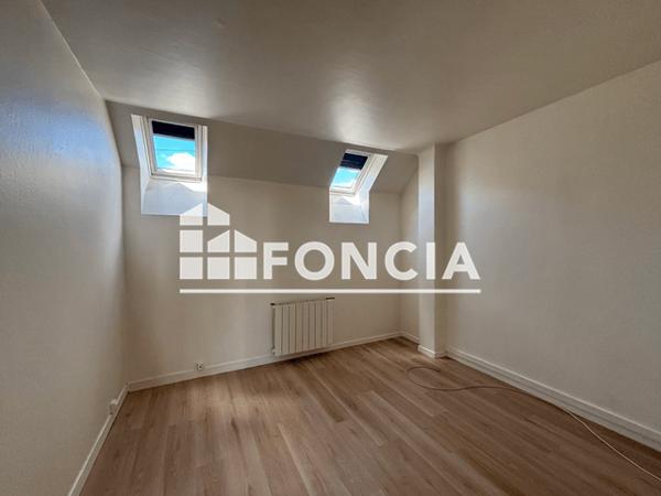 Location Appartement 3 pièces 60.96 m² - Nazelles-négron 37530