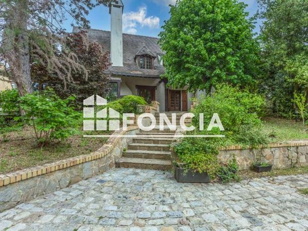 À vendre Maison 11 pièces 260 m² - Verrières-le-buisson 91370