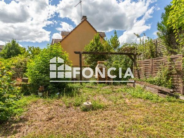 À vendre Maison 11 pièces 260 m² - Verrières-le-buisson 91370