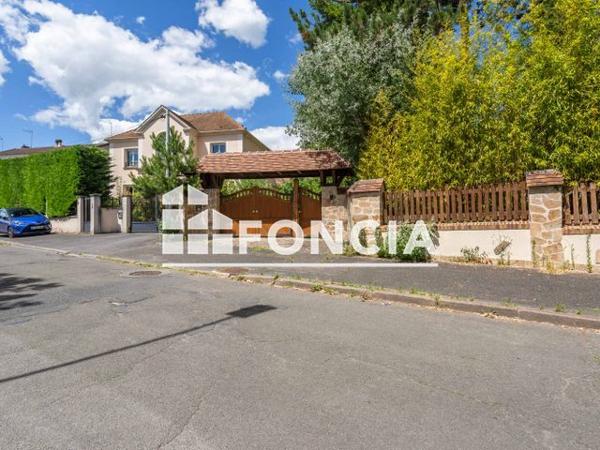 À vendre Maison 11 pièces 260 m² - Verrières-le-buisson 91370