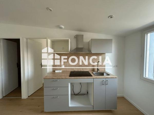 Location Studio 38.96 m² - 93 RUE DE FENOUILLET Toulouse 31200