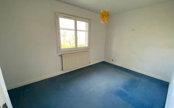 Maison à vendre    5 pièces • 228 m2 L'Isle-Jourdain