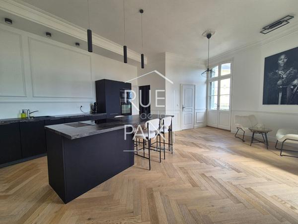 37500 CHINON Appartement Chinon 4 pièce(s) 104 m2 - Vue sur la Vienne