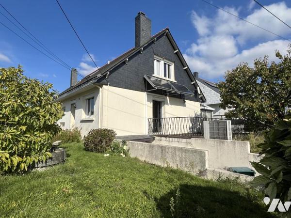 La Chapelle centre, maison non mitoyenne 10 pièces, 165 m² sur parcelle de 539 m²