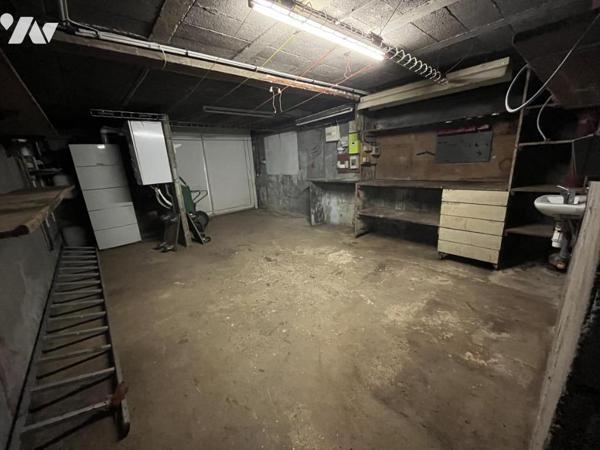 La Chapelle centre, maison non mitoyenne 10 pièces, 165 m² sur parcelle de 539 m²