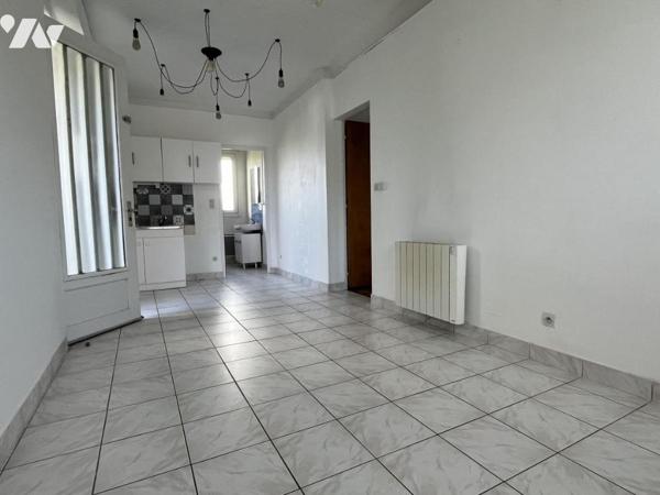 La Chapelle centre, maison non mitoyenne 10 pièces, 165 m² sur parcelle de 539 m²