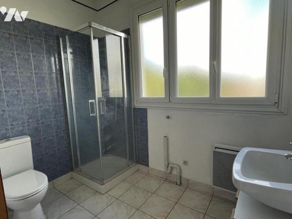 La Chapelle centre, maison non mitoyenne 10 pièces, 165 m² sur parcelle de 539 m²