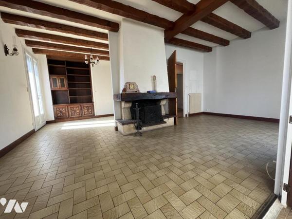 La Chapelle centre, maison non mitoyenne 10 pièces, 165 m² sur parcelle de 539 m²