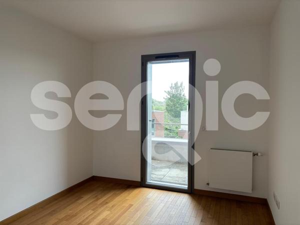 Location 3 Pieces 70 80090 Amiens 25 1274 01 0023