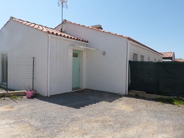 Maison BEAUVOIR SUR MER - 4 pièce(s) - 100 m2