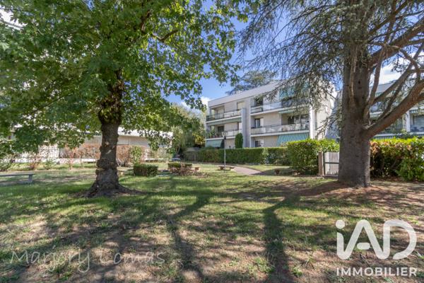Appartement à vendre 2 pièces 63 m² Charbonnières-les-Bains