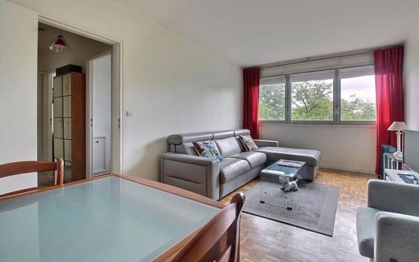 Appartement à vendre    2 pièces • 45,08 m2 Paris 14