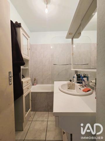 Appartement à vendre 3 pièces 63 m² La Chapelle-Saint-Luc