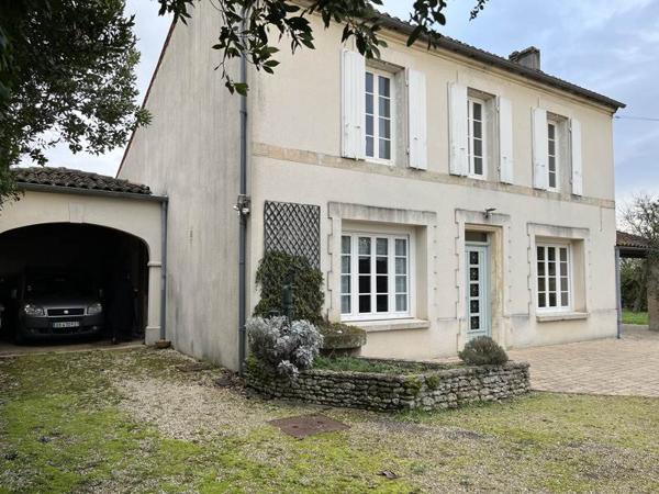 Maison à vendre |  Cognac |  6 pièces | 190 m²