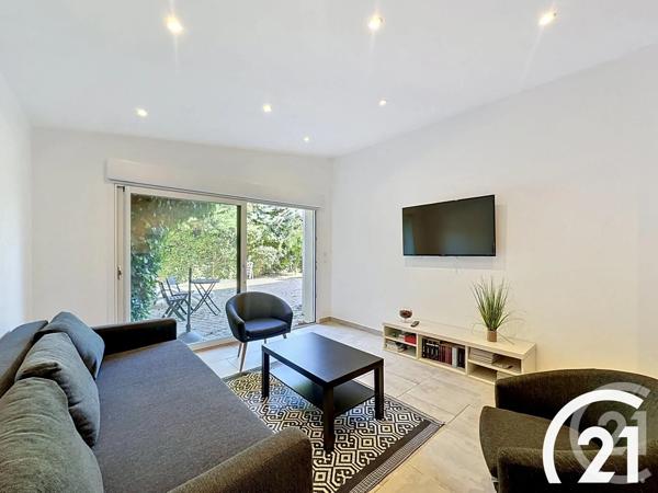 Maison à vendre  6 pièces - 250 m 2   CAVAILLON  - 84