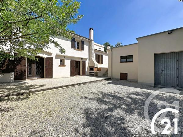 Maison à vendre  6 pièces - 250 m 2   CAVAILLON  - 84
