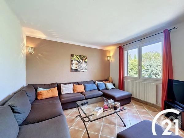 Maison à vendre  6 pièces - 250 m 2   CAVAILLON  - 84