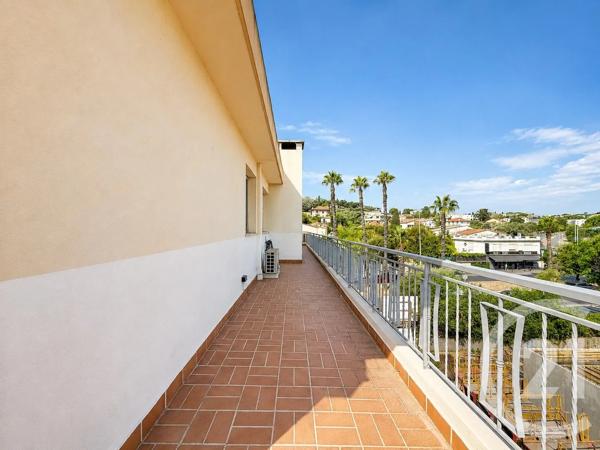 Appartement F3 à vendre  3 pièces - 62,13 m 2   ANTIBES  - 06