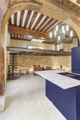 Appartement rénové sur l'ile Saint Louis