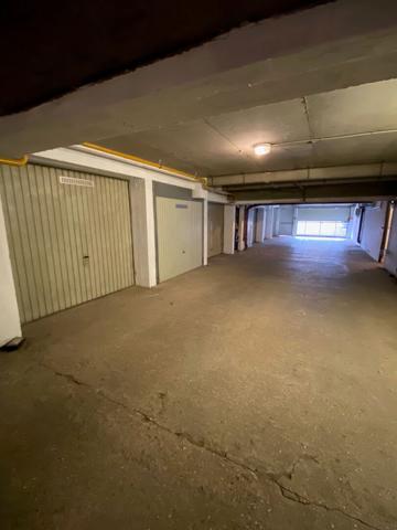 Parking / box Fresnes 12.50 m2