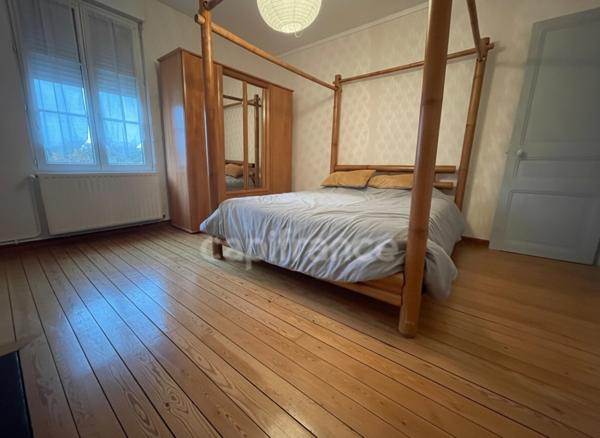 Maison à vendre 3 chambres et jardin.