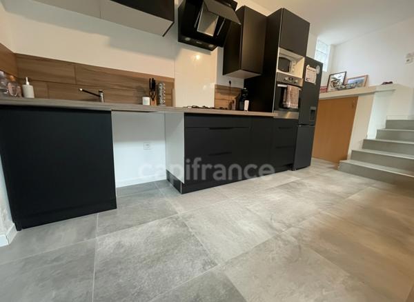 Maison à vendre 3 chambres et jardin.