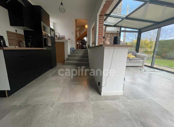 Maison à vendre 3 chambres et jardin.