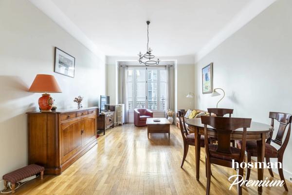 Appartement 4 pièces 108m² traversant avec cave et concierge - Rue Cardinet, Paris 17ème