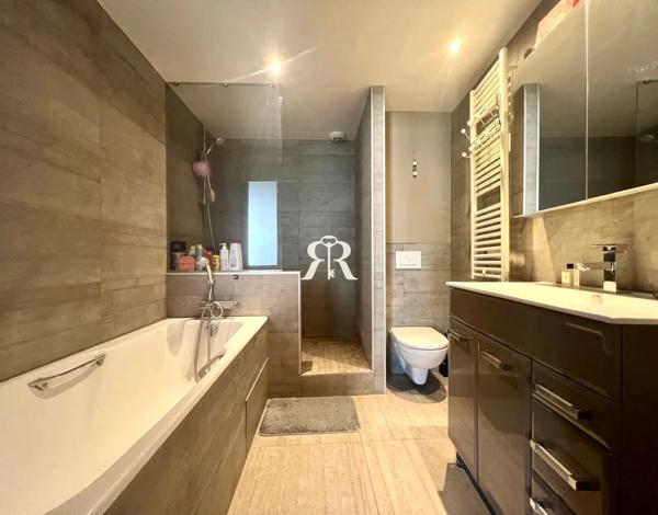 Location Appartement à Royat - 6 pièces, 153 m² | Raymond immobilier