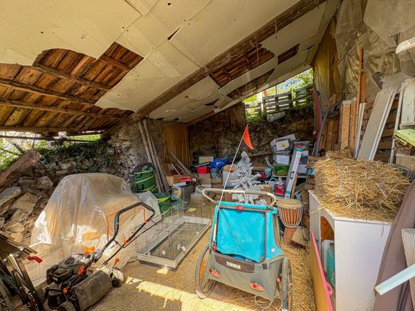 Maison de 58m² sur 646m² de terrain CLEMENSAT