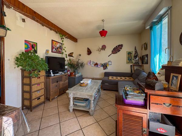 Maison de 58m² sur 646m² de terrain CLEMENSAT