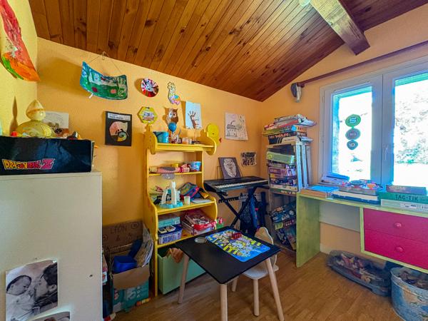 Maison de 58m² sur 646m² de terrain CLEMENSAT
