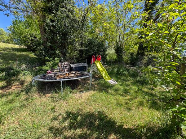 Maison de 58m² sur 646m² de terrain CLEMENSAT