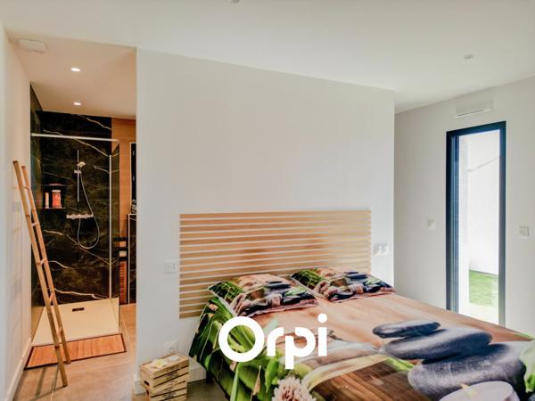 Maison à vendre    4 pièces •  Le Beausset