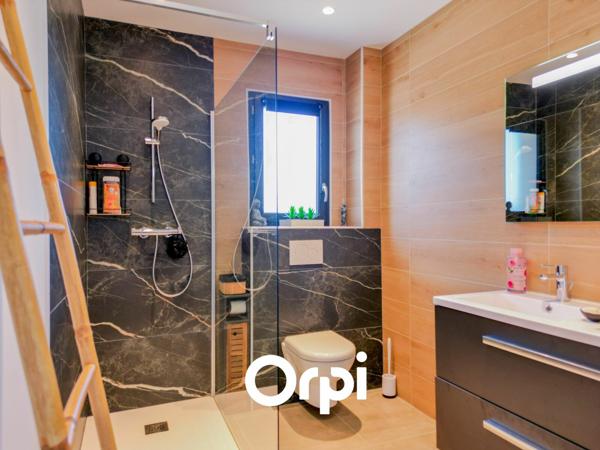 Maison à vendre    4 pièces •  Le Beausset