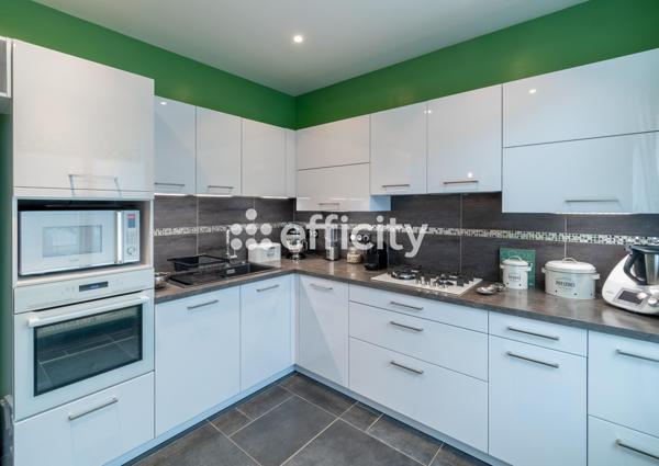 Maison 6 pièces - 137 m²