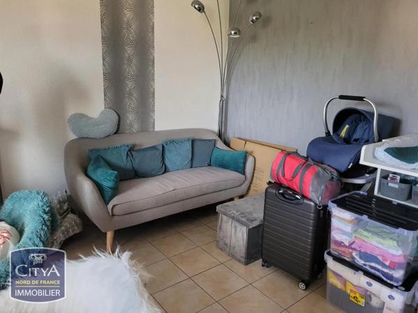 Appartement à louer 2 pièces 47.95m² Beuvrages (59192)
