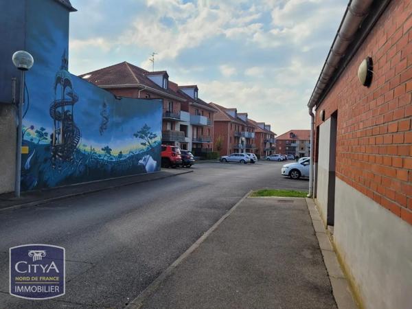 Appartement à louer 2 pièces 47.95m² Beuvrages (59192)