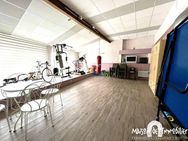 Vente Longère rénovée - 380m² - 9 pièces - Piscine et grand jardin - Proche de COGNAC (Charente)