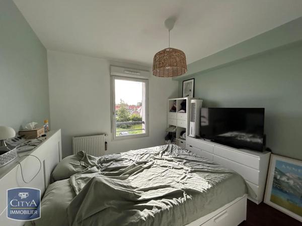 Appartement à louer 2 pièces 51.52m² Douai (59500)