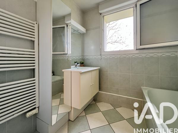 Appartement à vendre 3 pièces 70 m² Échirolles