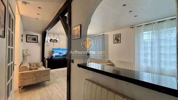 Vente                                                      Maison
                        
                     5 pièces                      115 m2                     à Arnouville