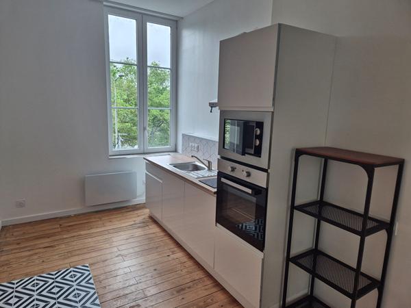 Immeuble à vendre à Saint Cyr sur Loire - 10 logements